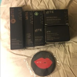 SOLD‼️NEW💋BITE BEAUTY-Lip Agave 7pc lip kit